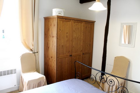 Gite Tivoli 40M2, , bedroom, Apartment, Languedoc  Roussillon aude, south france